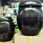 Earthenware pot