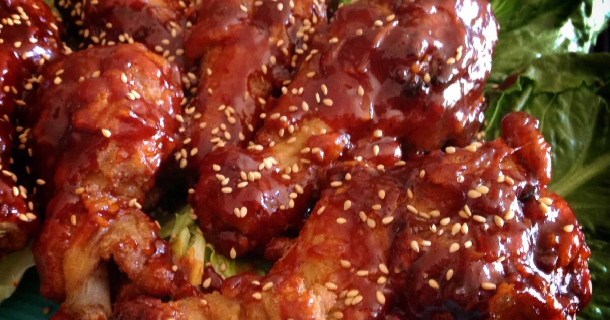 Korean food photo: Korean Fried Chicken on Maangchi.com