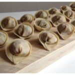 mandu (Korean dumplings: 만두)