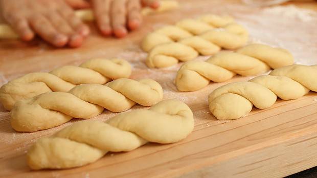 making twisted donuts