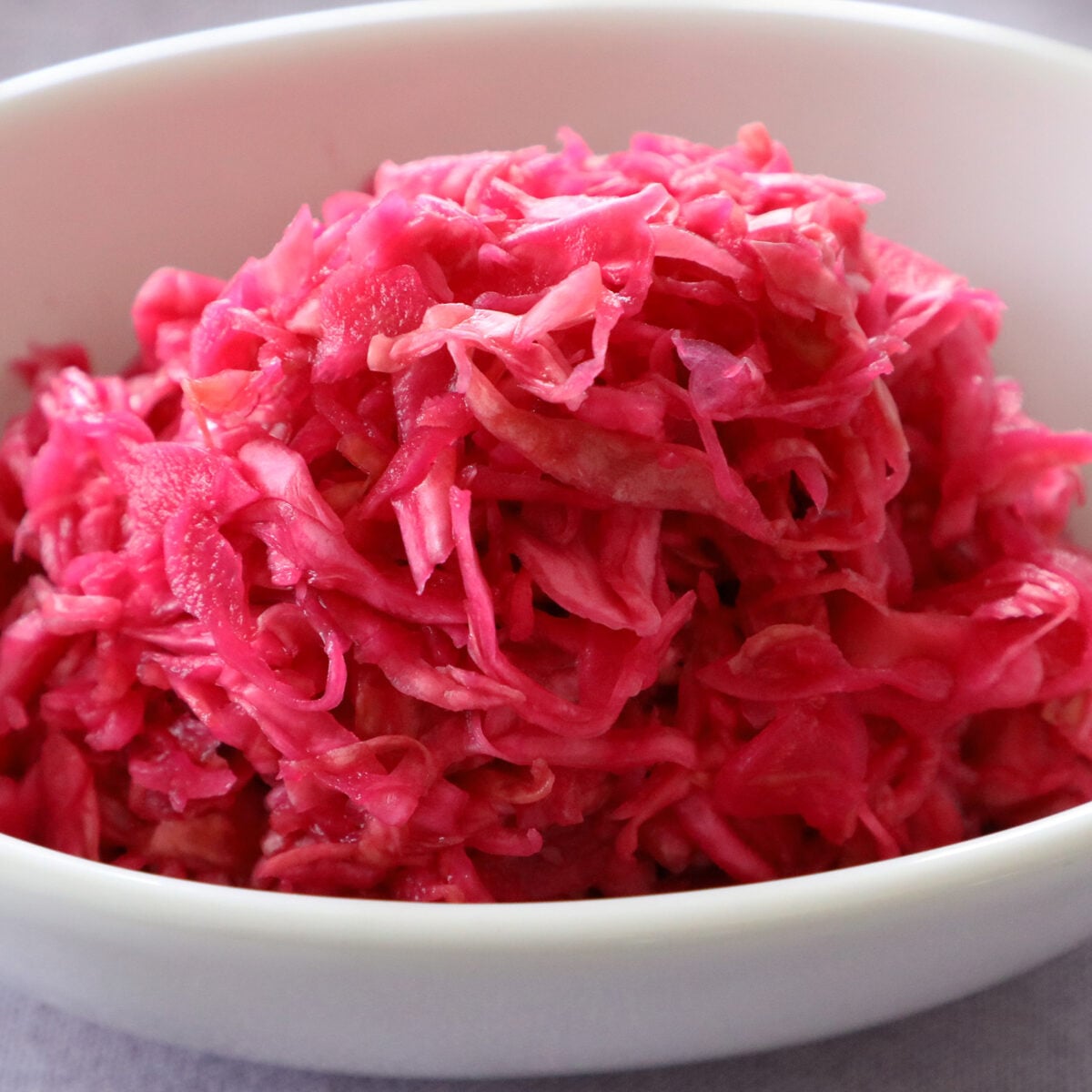Shredded cabbage pickles (Yangbaechu-pickle: 양배추피클)