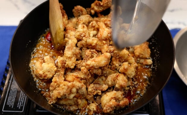 dakgangjeong-coating with sauce